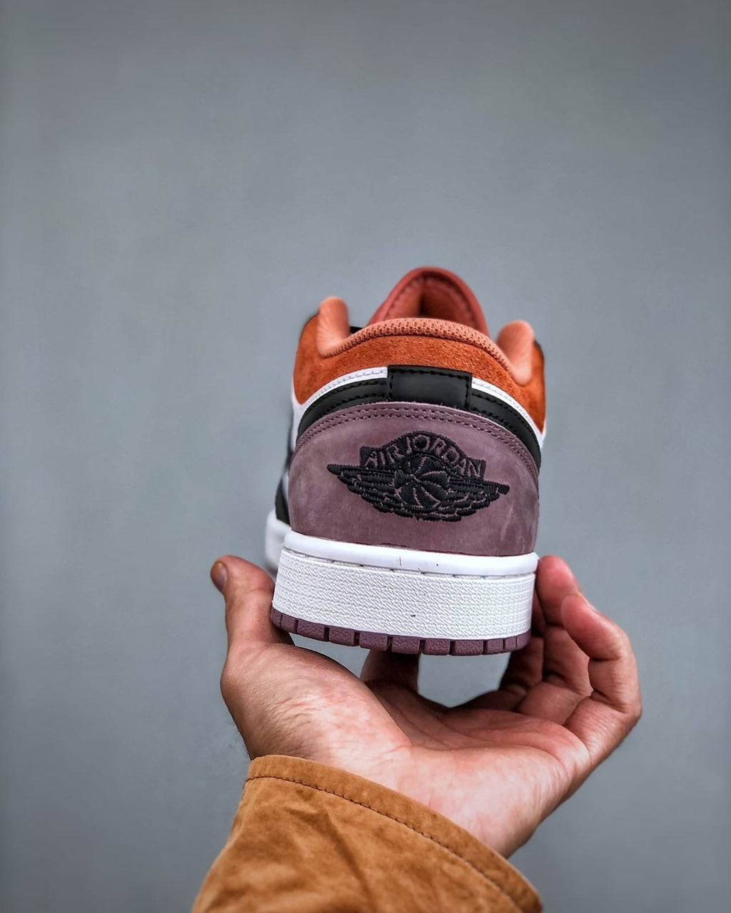 Jordan 1 Low SE " Sky J Mauve "