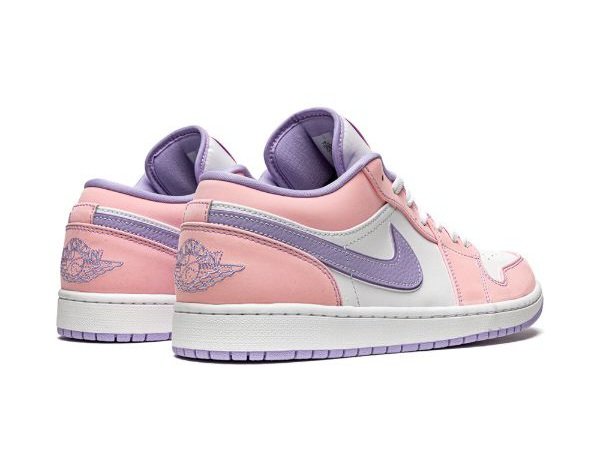 Nike Air Jordan 1 Low SE “Arctic Punch” sneakers