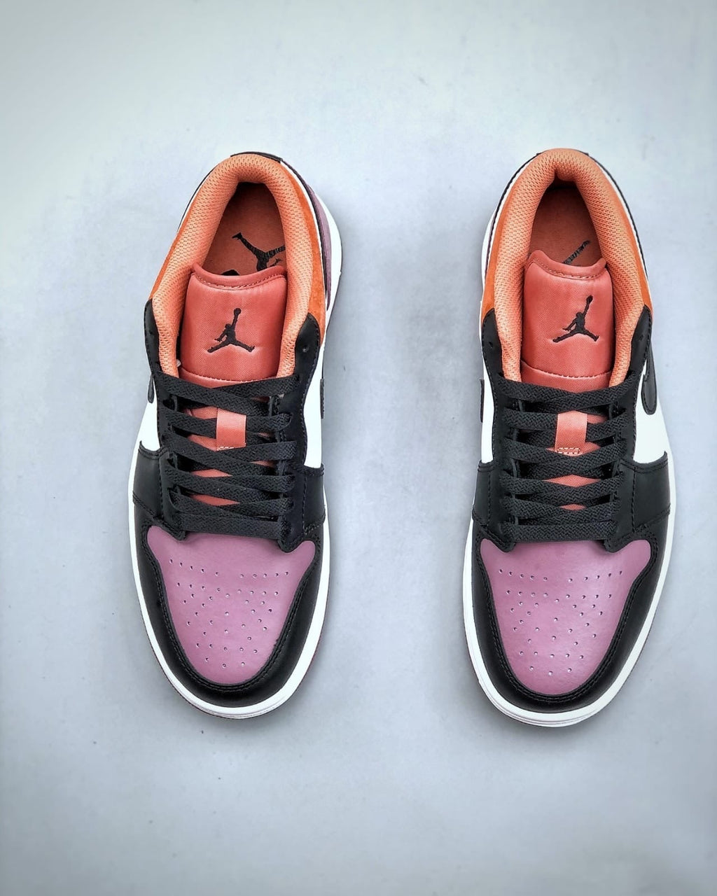 Jordan 1 Low SE " Sky J Mauve "