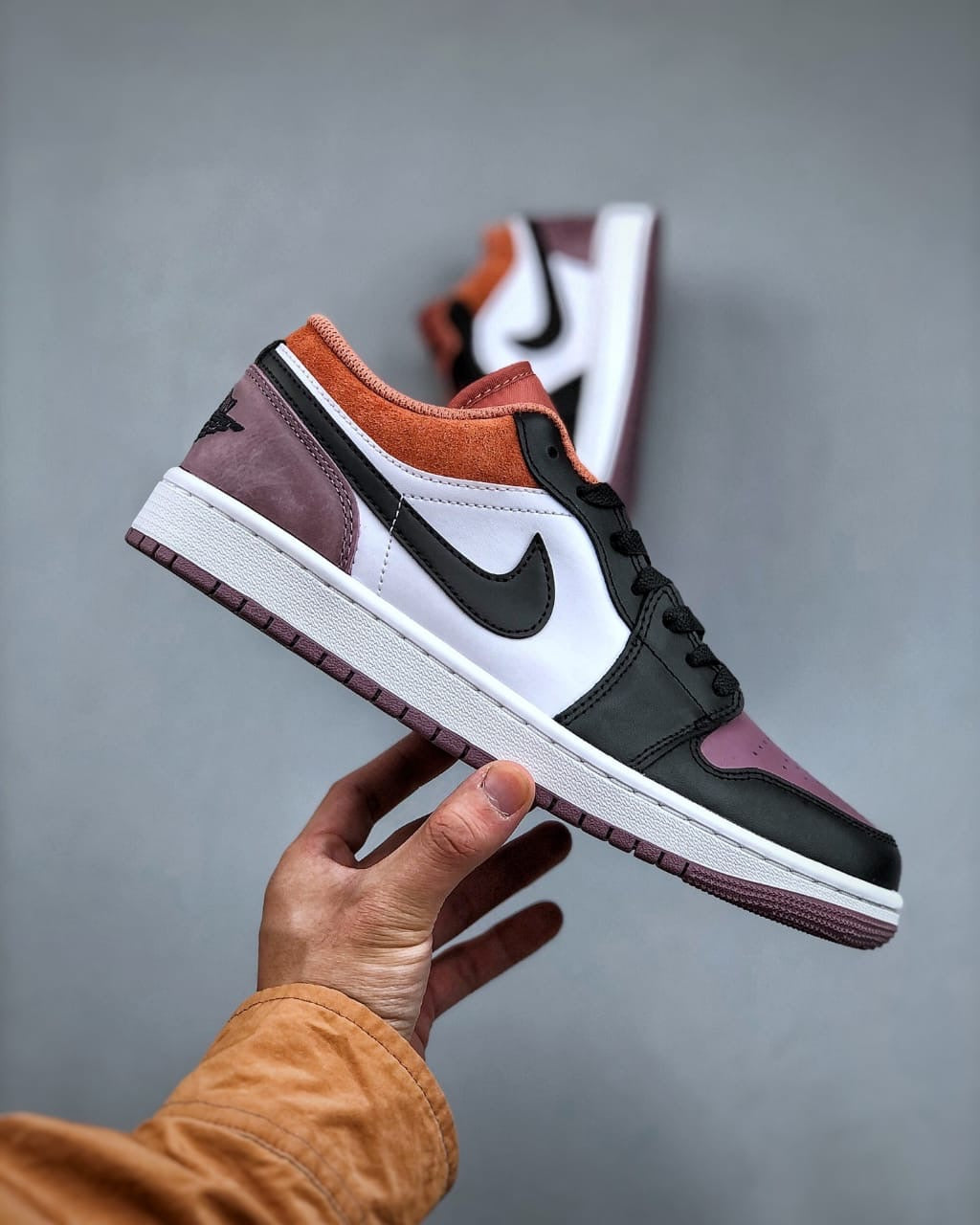 Jordan 1 Low SE " Sky J Mauve "