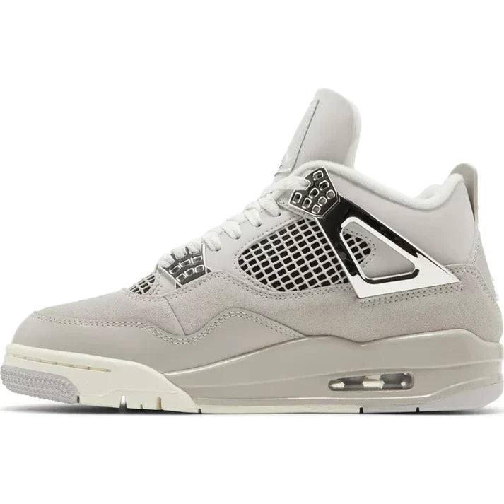 Nike Air Jordan 4 Retro "Frozen Moments"