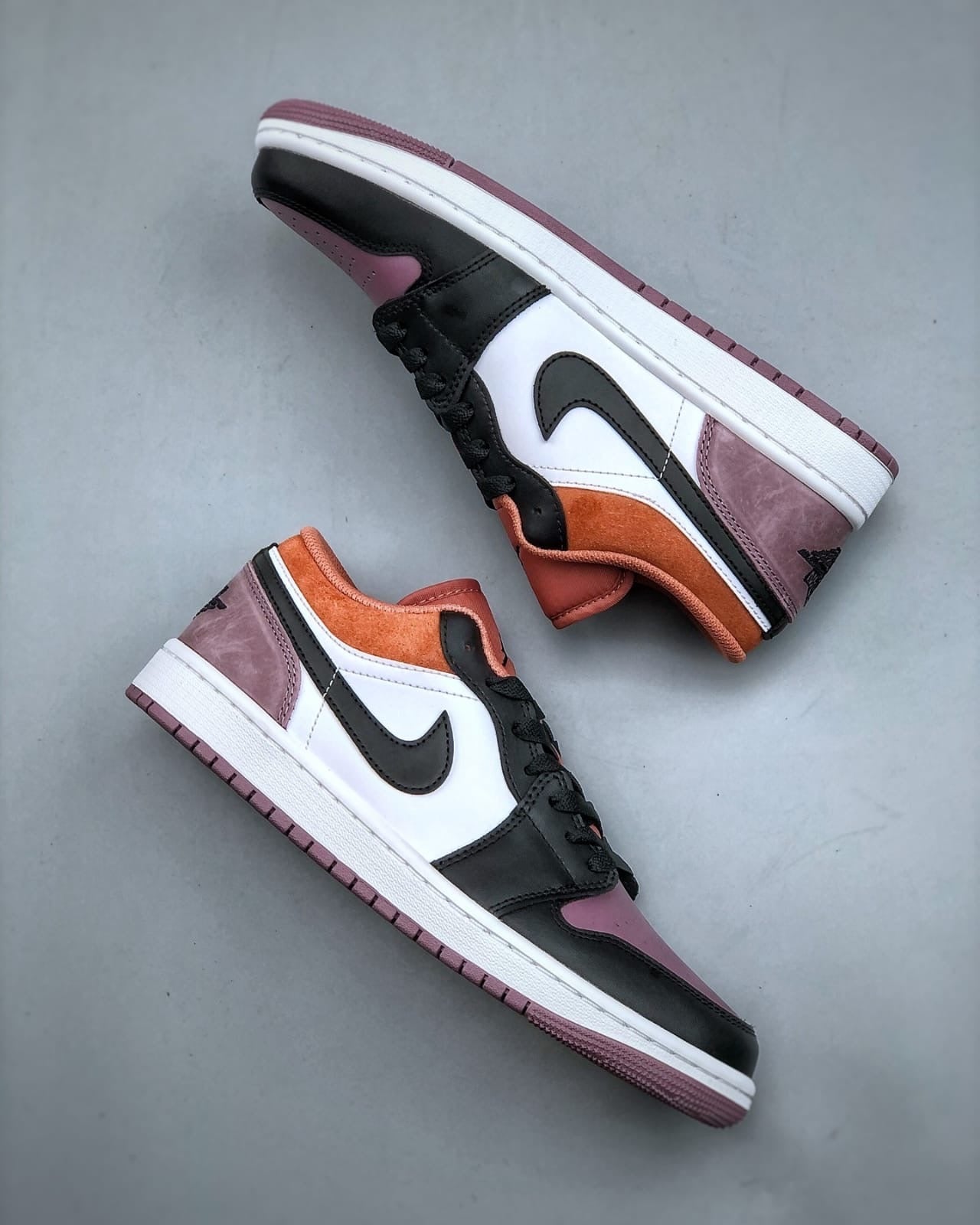 Jordan 1 Low SE " Sky J Mauve "