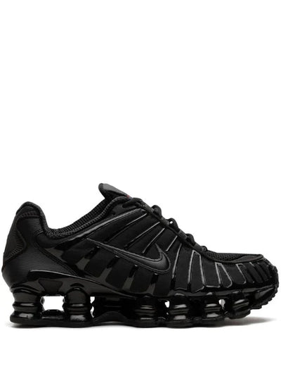 NIKE SHOX