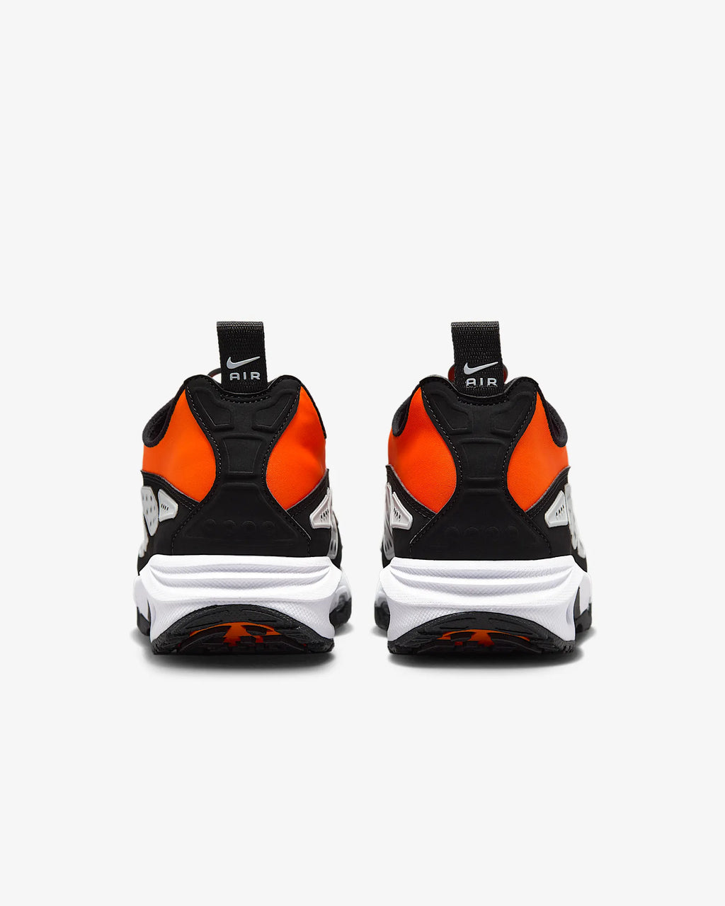 Nike Air Max SNDR Orange sneaker