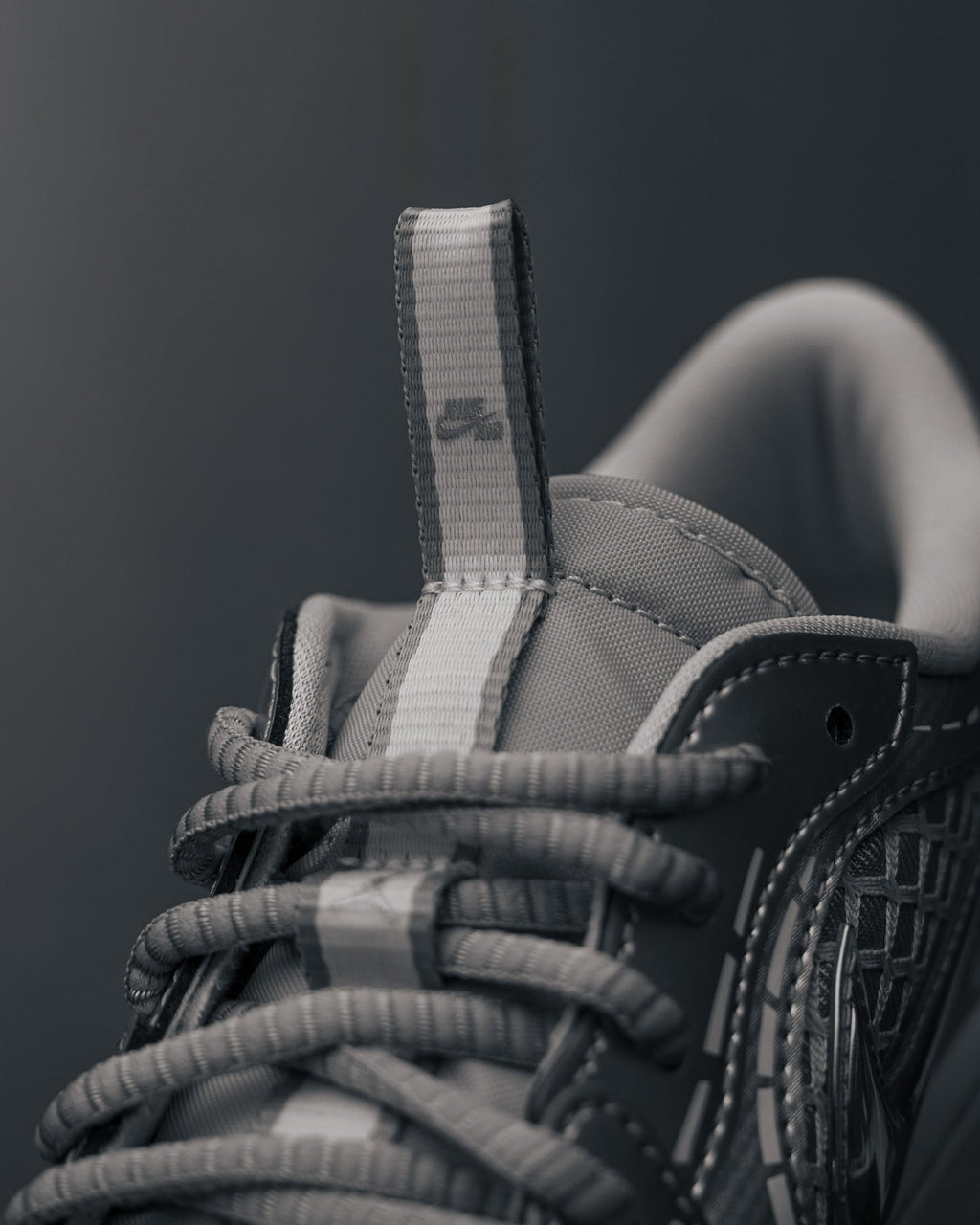 Jordan 1 Low Method Of Make Neutral Grey/Metallic Silver