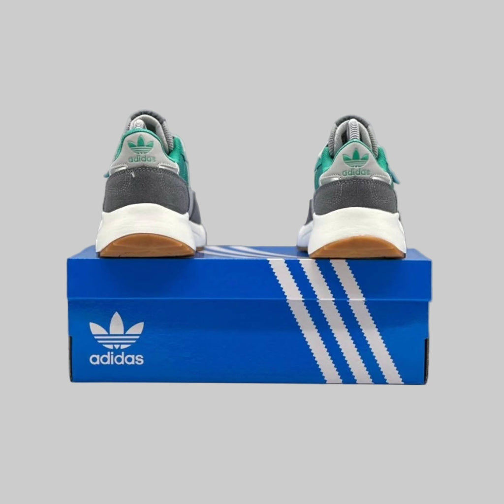 Adidas - Retropy F2 GX4638