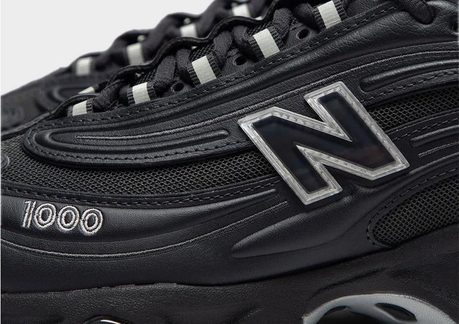 New Balance 1000 Black Sneaker