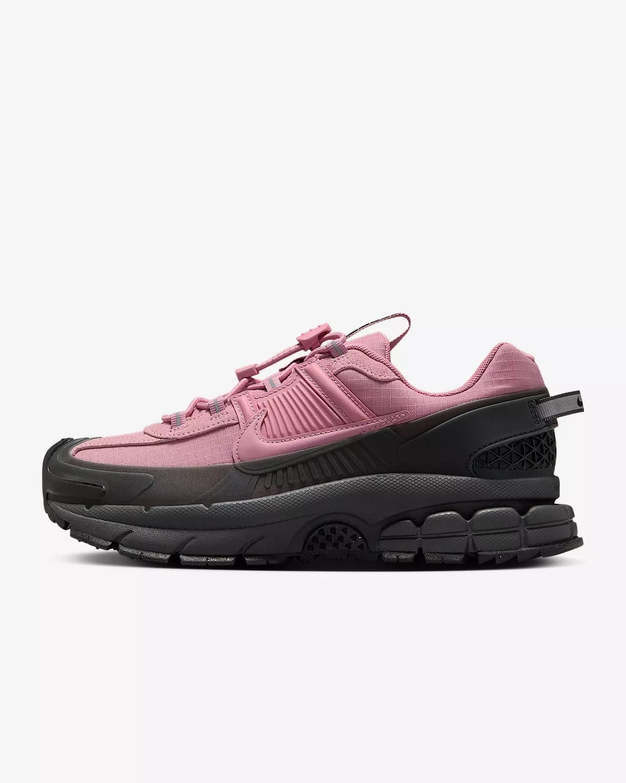 Nike Zoom Vomero Roam Pink Sneaker