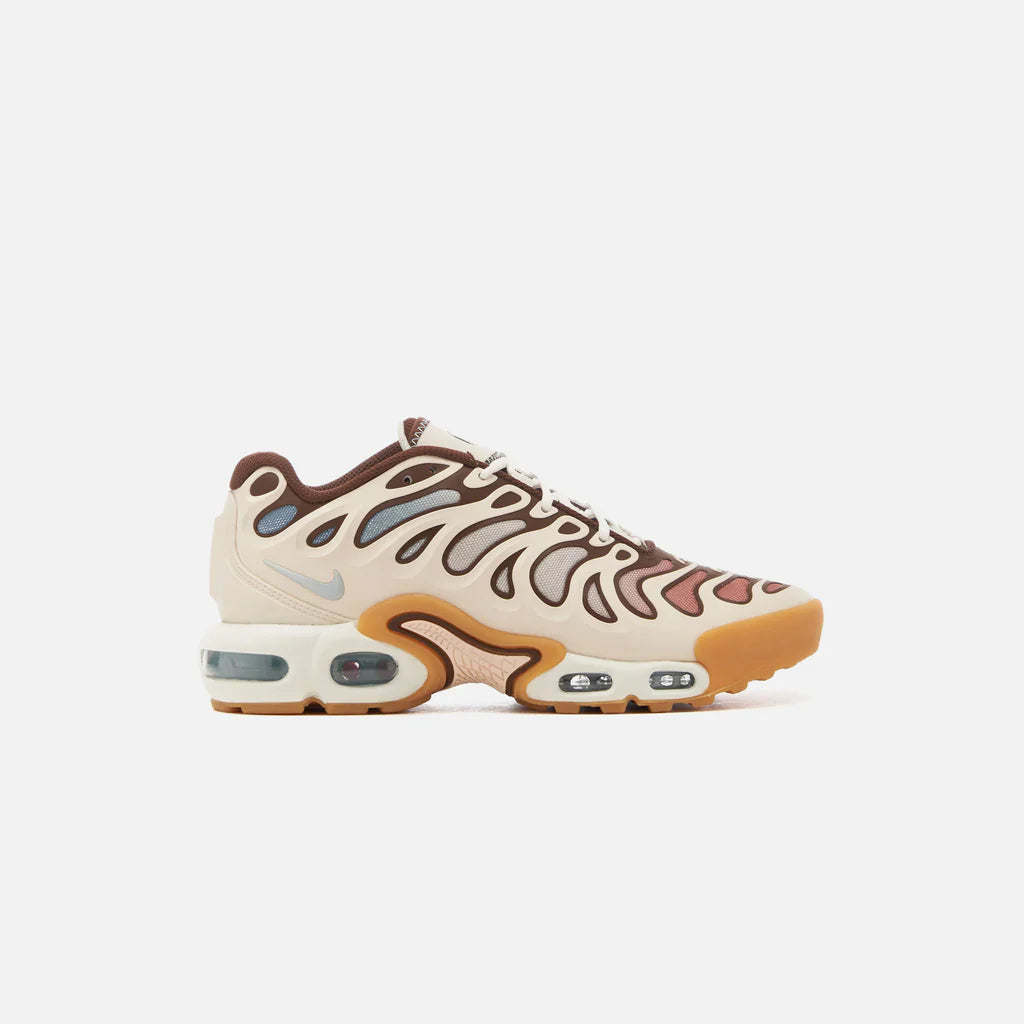 Nike Air Max Plus Drift “Phantom/Cacao Wow”