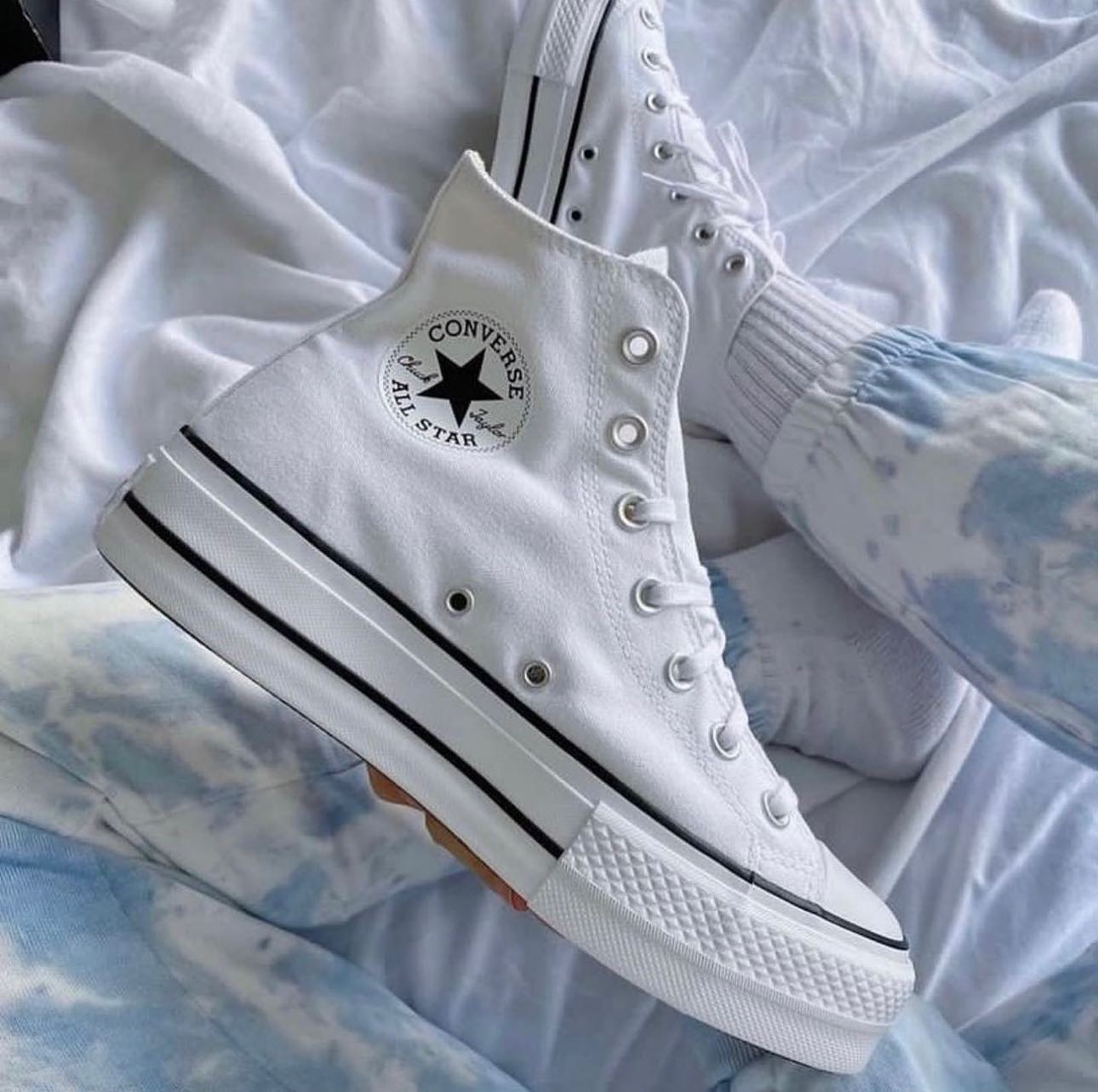 Converse Chuck Platform White