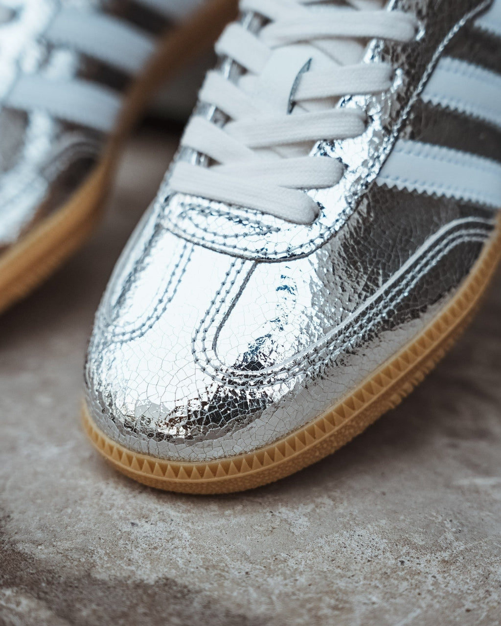 Adidas Samba OG "Silver Metallic Cracked Leather"