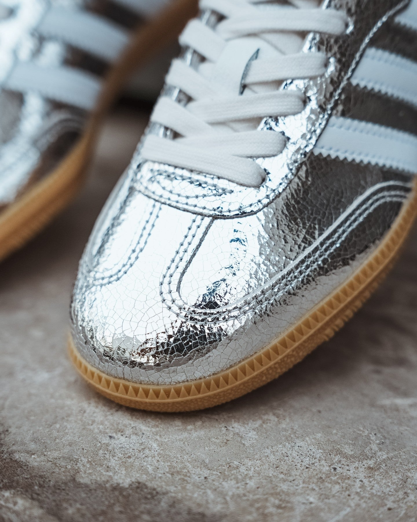Adidas Samba OG "Silver Metallic Cracked Leather"